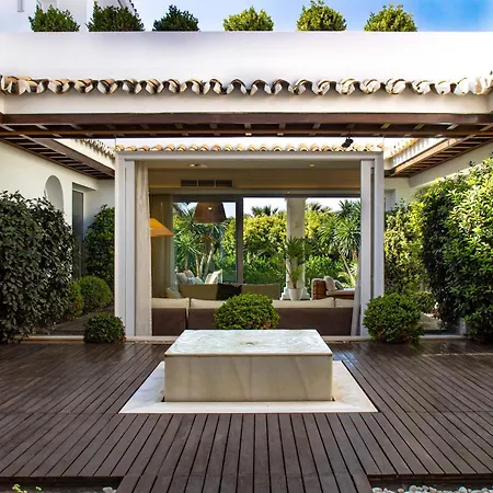 Ultra Luxury - Spa, Gym, Cine And Heated Pool Villa