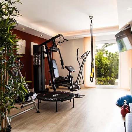 Ultra Luxury - Spa, Gym, Cine And Heated Pool Villa